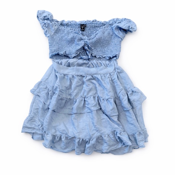 Windsor Dresses & Skirts - Windsor Cottagecore Blue Smocked Ruffle Dress XL Like New
